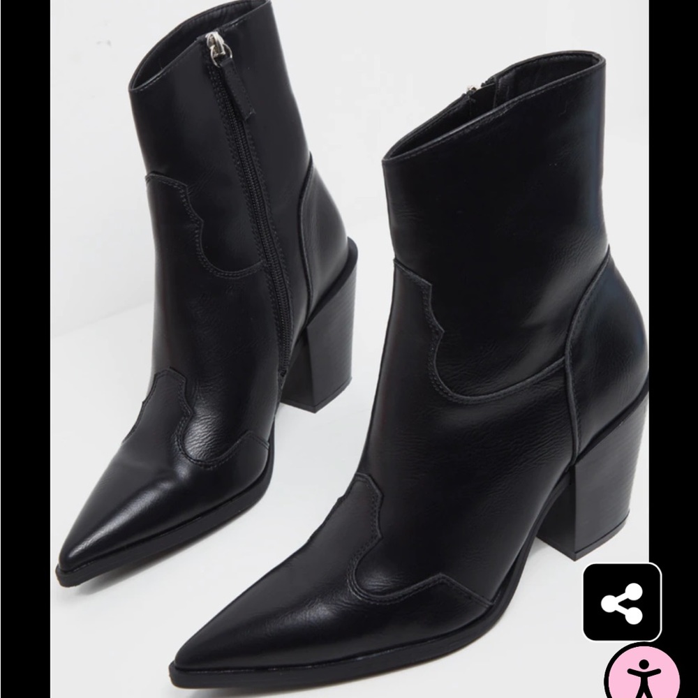 Black Point Toe Western Heel Ankle Boot